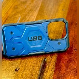 UAG iPhone 14 Pro Phone Case‎ UAG Urban Armor Gear Pathfinder Case